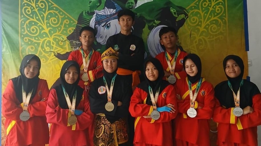 silat_lagi.jpg